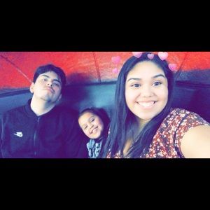 Meet your Posher, Xitlali